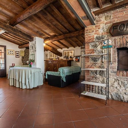 Podere La Montalla Radicofani Exterior photo